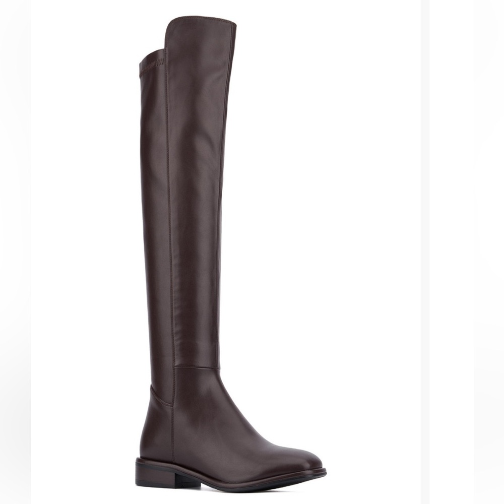 Size 7, NEW, Torgeis
Women's Genevieve Thigh High boots